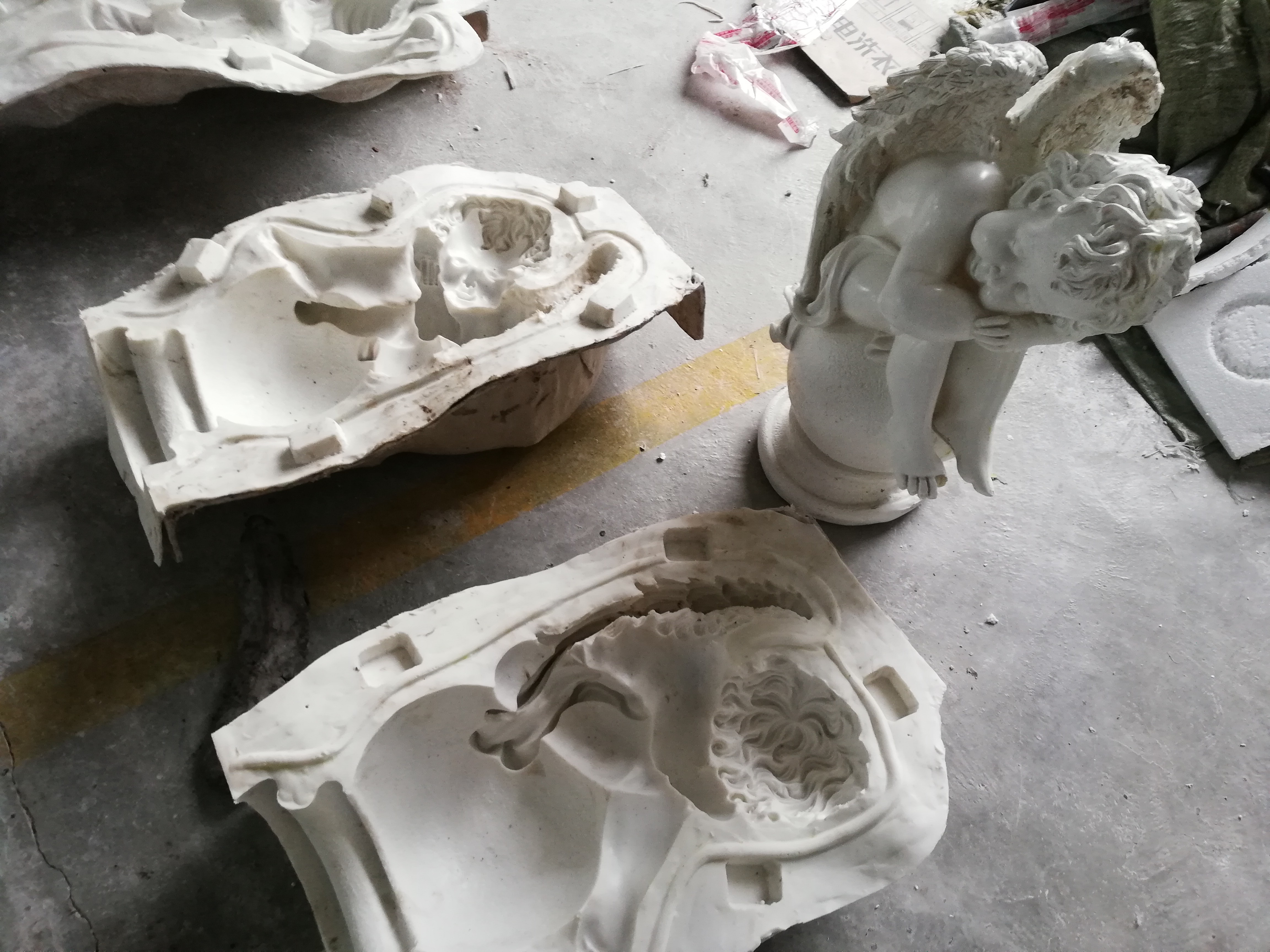 縮合型模具硅膠怎么開(kāi)分片模 ？