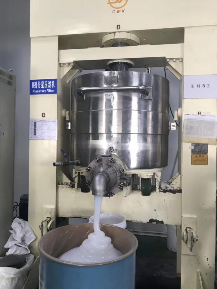 模壓模具硅膠制品有什么優(yōu)點(diǎn)？