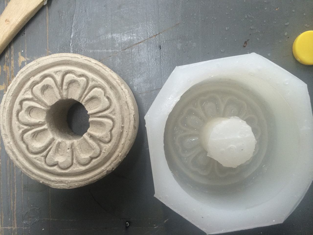 固化好的硅膠模具放置多久不能用了？